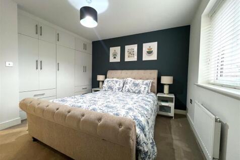 bed 1.1.jpg
