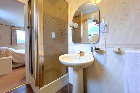 en-suite.jpg