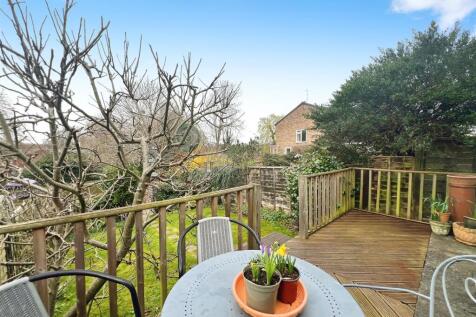 2b796067-garden 20deck 202.jpg