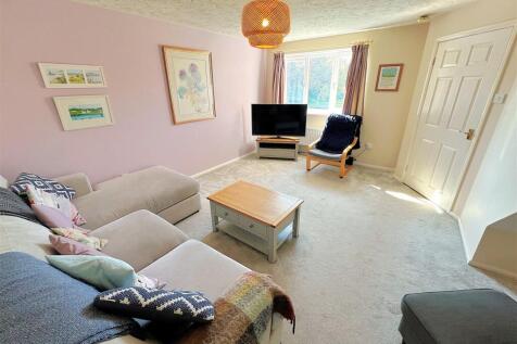 living room 1.jpg