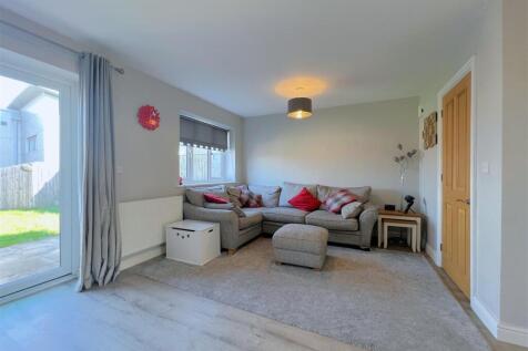 living room 2.jpg
