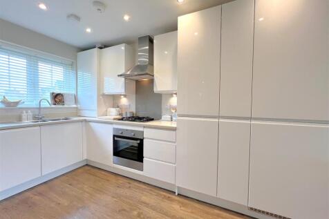 kitchen 1.jpg