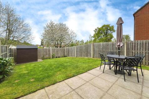 96ec9aed-garden.jpg