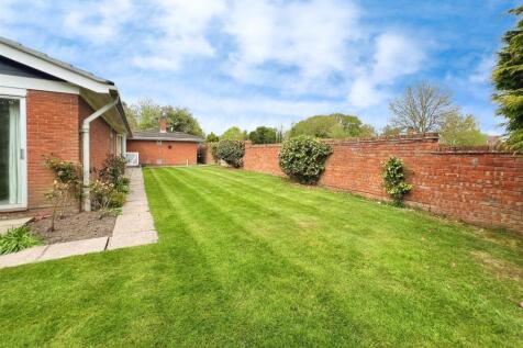 c9c59f96-rear 20garden 201.jpg