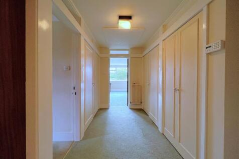 hall inner.jpg