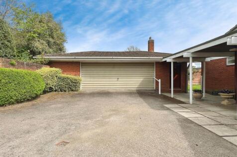25e64e90-garage.jpg