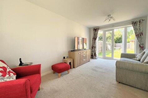 living room 1.jpg