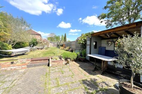 summer house 1.jpg