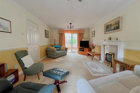 living room 2.jpg