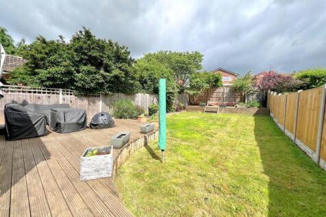 garden 3.jpg