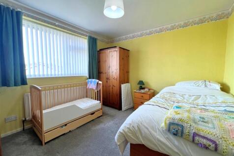 bed 3.jpg