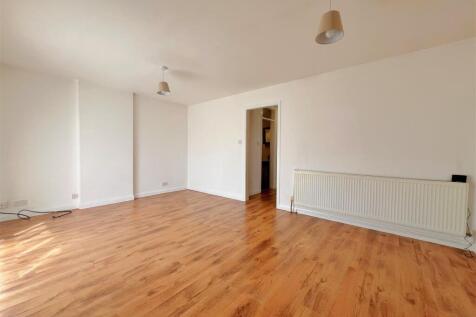 living room 1.jpg