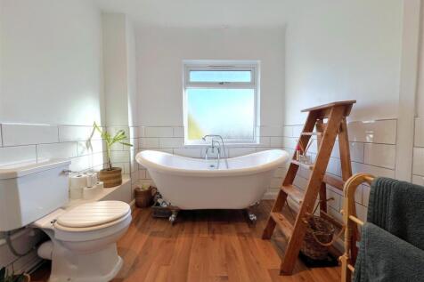 bath 2.jpg