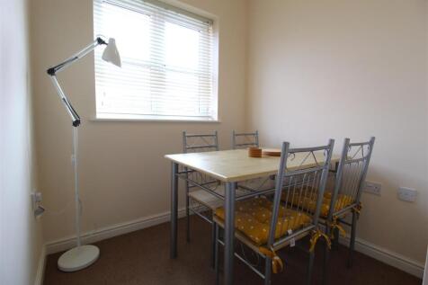 Dining area.jpg