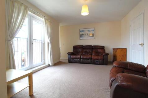 Living room 2.jpg