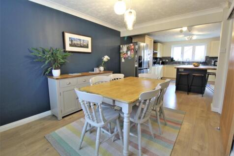 Kitchen 3.jpg