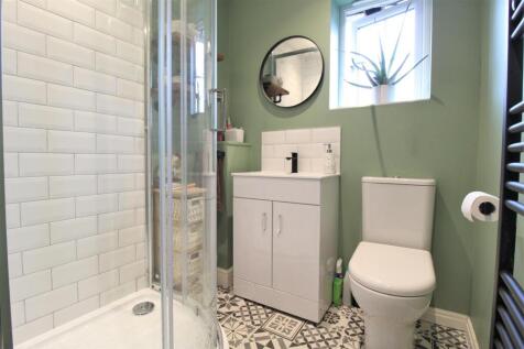 Ensuite.jpg