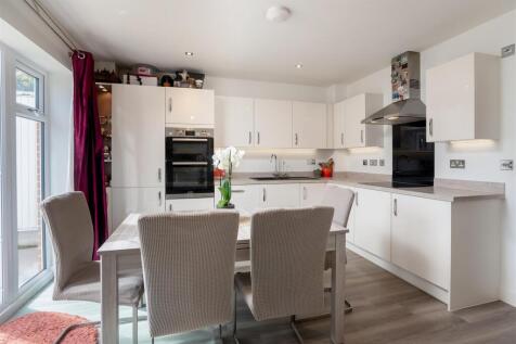 25 Yardley Way 1844-7.jpg