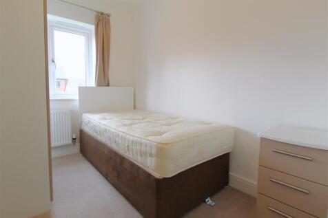 Bedroom 3.jpg