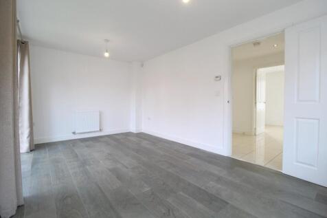 Living room 2.jpg