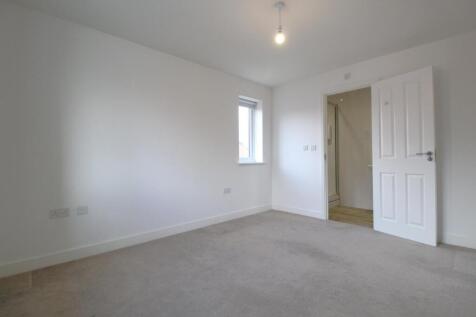 Bedroom 1.2.jpg