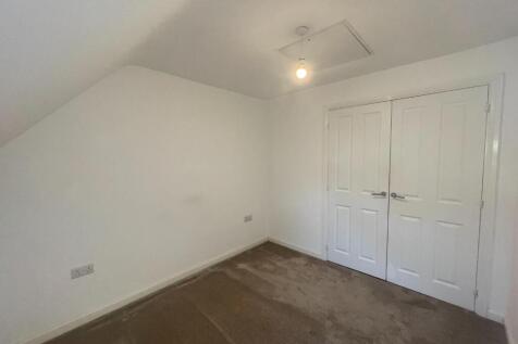 3.2m x 2.6m