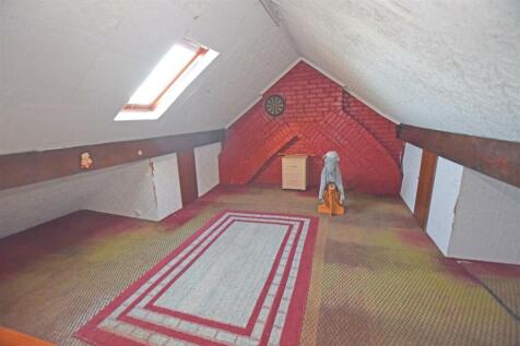 Loft room.jpg