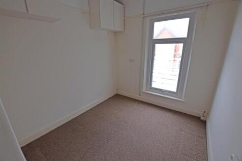 Bedroom2.jpg