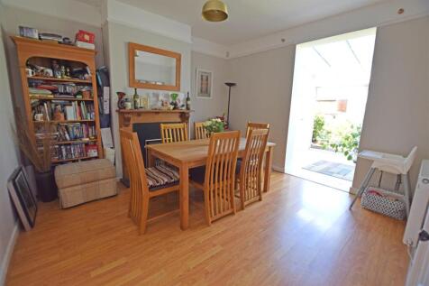 Dining room.jpg
