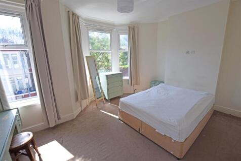 Bedroom1.jpg