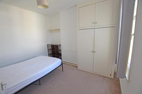 Bedroom2.jpg