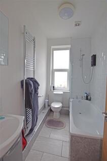 Bathroom.jpg