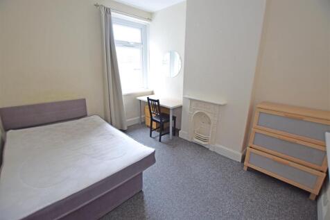 Bedroom 2.jpg