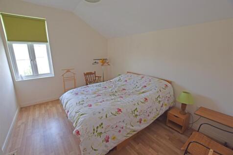 Bedroom3.jpg
