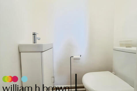 Cloakroom/wc