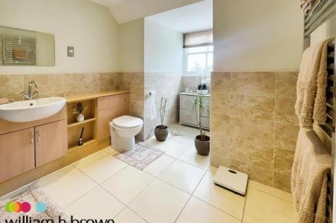 En-suite Bathroom