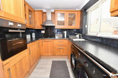 Kitchen.JPG