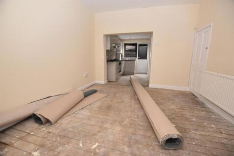 Dining Area.JPG