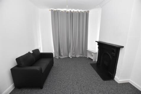 Lounge.JPG