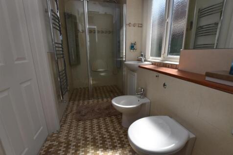 En Suite Shower Room