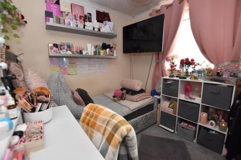 Bedroom Two.JPG