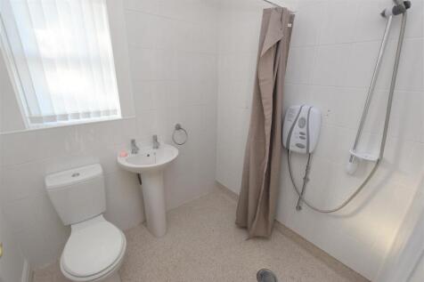Wet Room.jpg