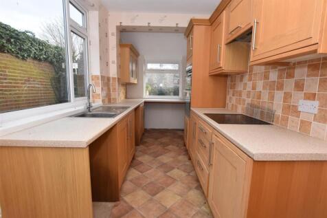 Kitchen.JPG
