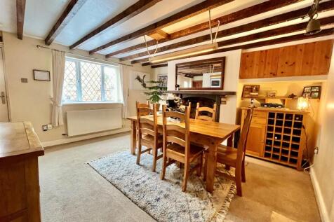 Dining Room.jpg