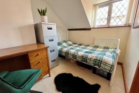 Bedroom Three.jpg