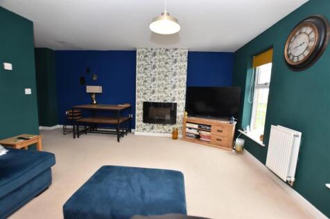 Lounge Area.JPG