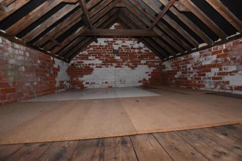 Loft Space Over Outside Games Room Area.JPG