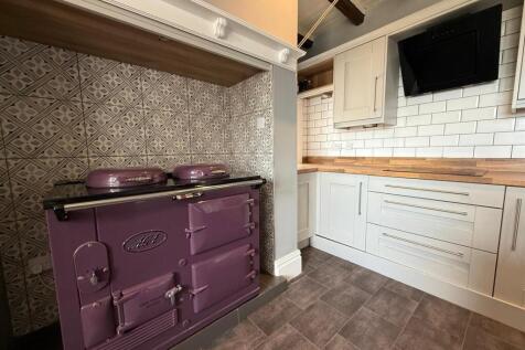 Farmhouse Style Kitchen