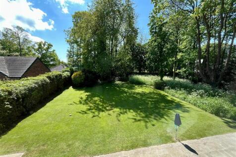 Rear Garden Outlook.jpg