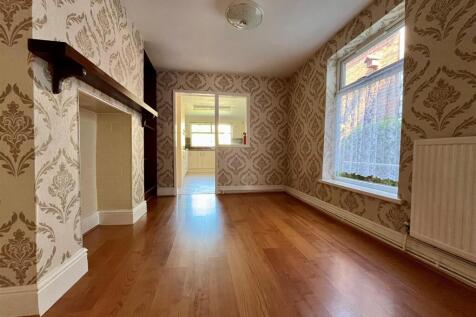 Breakfast Room.jpg
